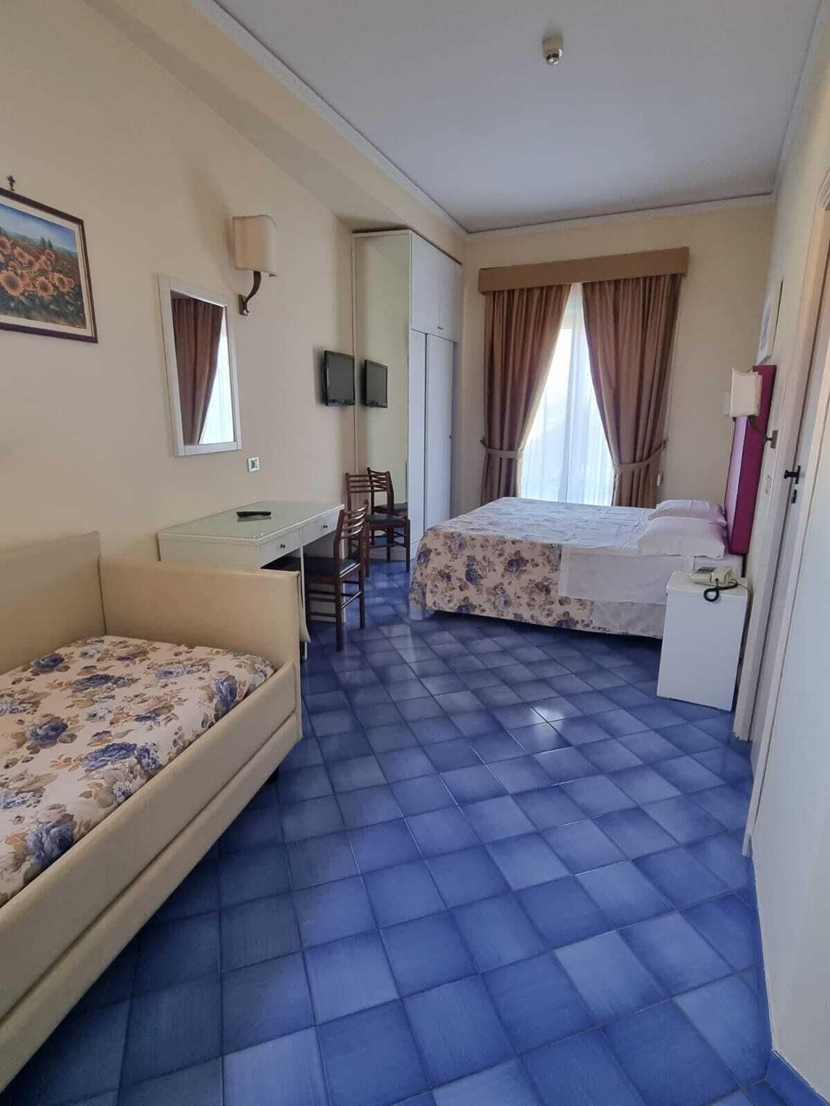 Hotel Girasole Sorrento Exterior foto