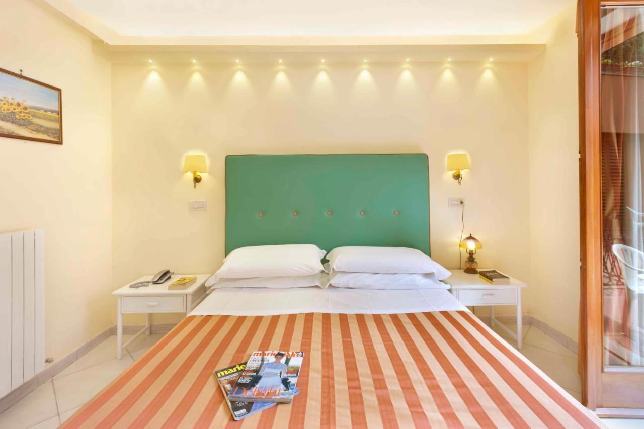 Hotel Girasole Sorrento Exterior foto