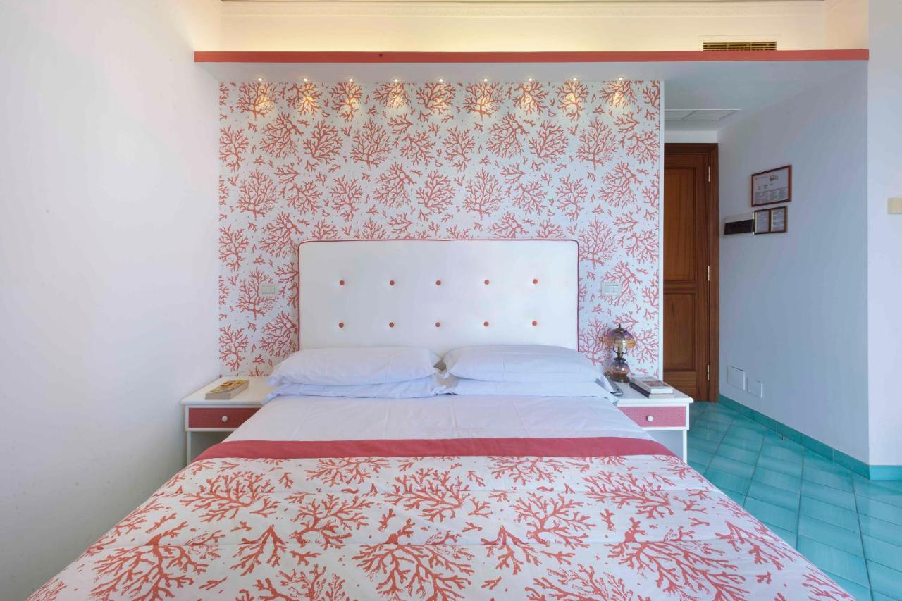 Hotel Girasole Sorrento Exterior foto